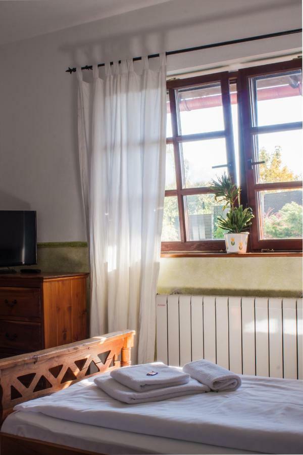Terra Hotel Trinec Buitenkant foto